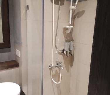 Legazpi Village Appartement | Studio Unit at The Beacon Makati