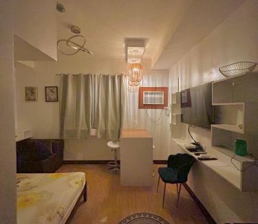 Cagayan de Oro Appartement | Studio unit Mesaverte Residence Near SM downtown Gaisano Mall Centrio Mall