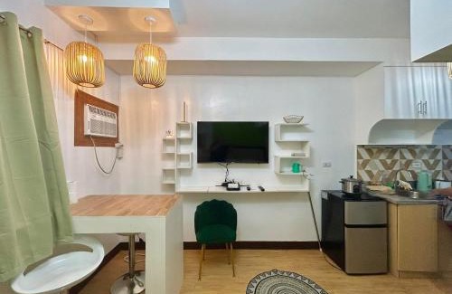 Cagayan de Oro Appartement | Studio unit Mesaverte Residence Near SM downtown Gaisano Mall Centrio Mall