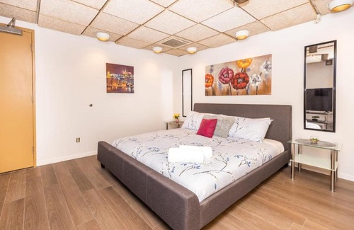 Centretown West Appartement | Studio Units with King Bed - Near Downtown Ottawa