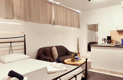Larissa Appartement | Studio V3st & Parking