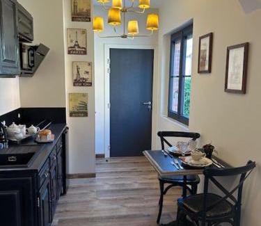Beauvais Appartement | STUDIO VOYAGE COLONIAL CLIMATISE chic