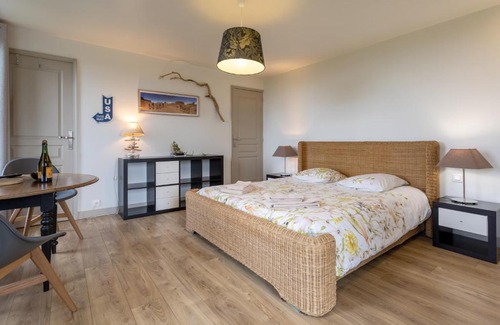 Plogonnec Appartement | Studio vue magique proche Locronan