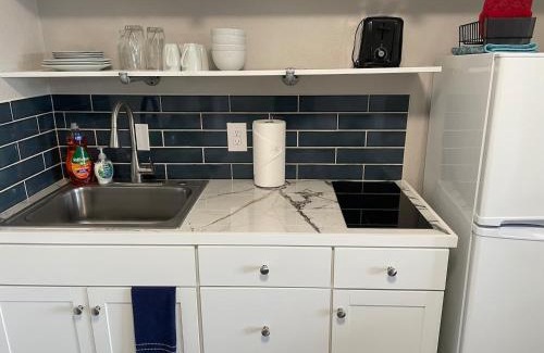 University Heights Appartement | Studio Wbalcony-nob Hill, Unmh, Pres Hosp