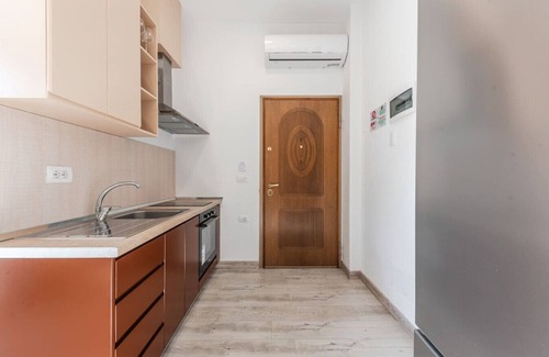 Qerek Appartement | Studio with Amazing Balcony - Kamelia