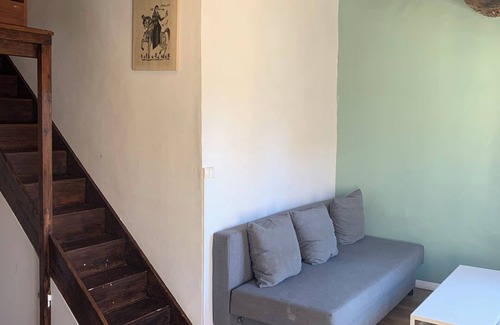 Noailles Appartement | Studio with balcony in the heart of the old town (& 3min walk from the old port)