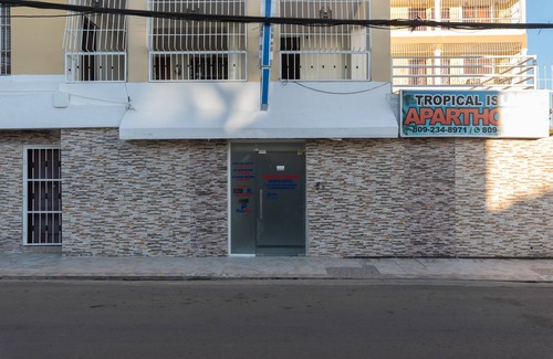 Corales del Sur Hôtel | Studio à prix réduit avec kitchenette complète - Wi-Fi Premium à Santo Domingo Este