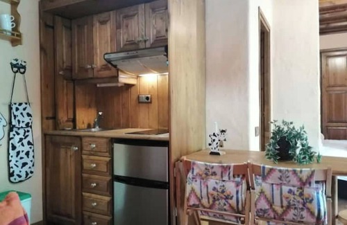 Taull Appartement | Studio with fireplace and double bed - Cosmos 3