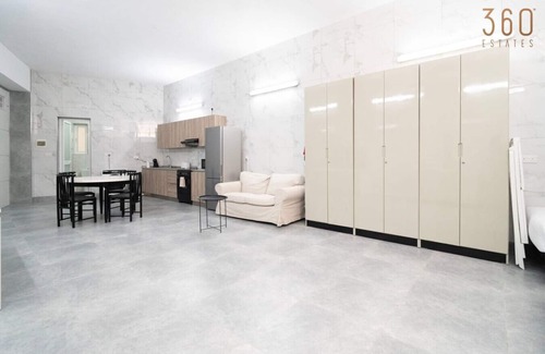 Tarxien Appartement | Studio with Full Kitchen & 3 Beds in Tarxien
