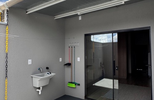 Nova Andradina Maison | Studio with garage near main avenue