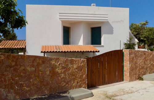 Taviano Maison | Studio with garden overlooking the sea