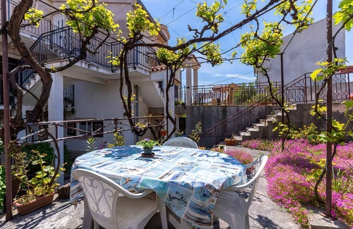 Cres Appartement | Studio avec Internet et TV par satellite