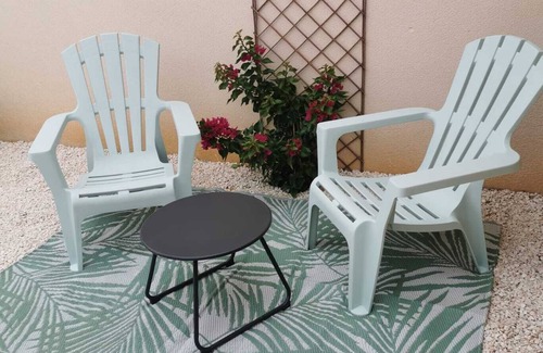 Saint-Jean-de-Fos Appartement | Studio avec extérieur privé au calme proche rivière