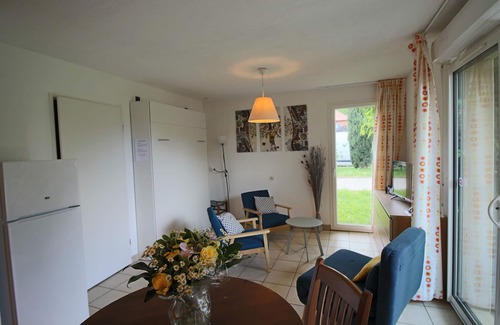 Prayssac Appartement | "Chezvero46" Studio avec piscine et wifi