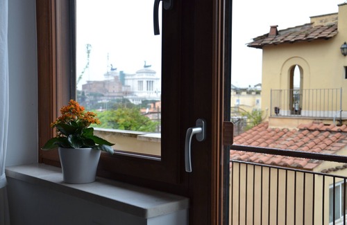 Monti Appartement | STUDIO AVEC VUE PRÈS DU COLOSSEUM