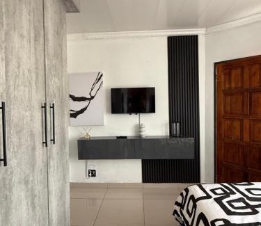 Polokwane Appartement | Studios at Monarch Inn