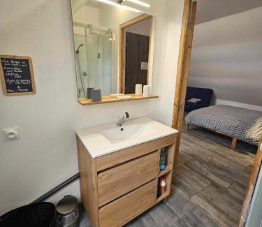 Cuvilly Appartement | Studios du Cèdre