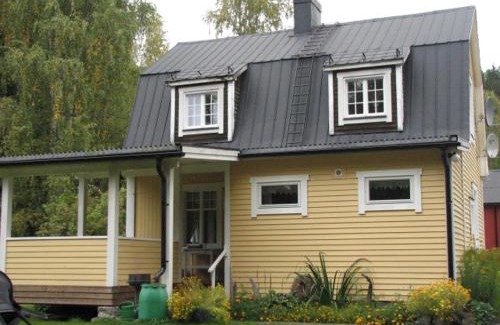Syssleback Maison | Stuga på Brattmon
