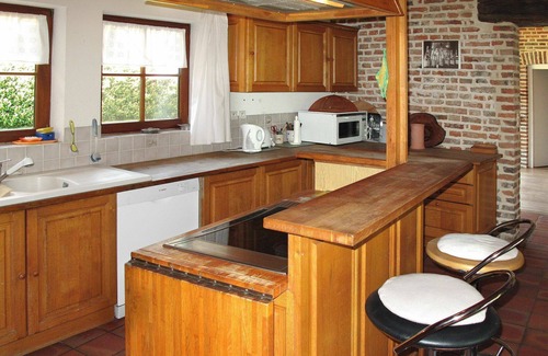 La Chapelle-Saint-Sauveur Villa | Merveilleuse maison de vacances privée avec WIFI, piscine privée, TV, terrasse et animaux admis