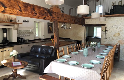 Saint-Martin-de-Gurson Autre | Stunning, 4 ⭐️ relaxing, peaceful, private pool, fishing lake sleeps 18 Dordogne