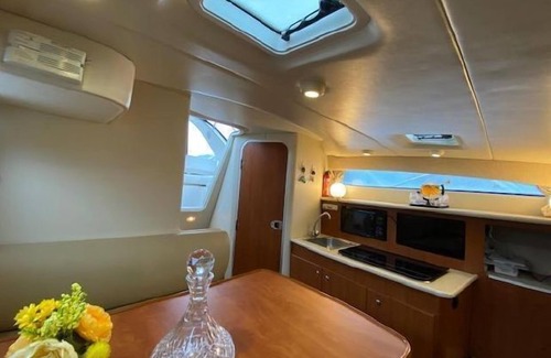 Klaipeda District Municipality Cabine | Stunning 2-Bed Boat in Dreverna