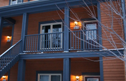 Mont-Tremblant Copropriété | Superbe Condo 2 chambres à Les Manoirs