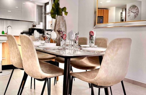 Viejo Arroyo Hondo Appartement | Stunning 2BR Condo, Gym, Pool