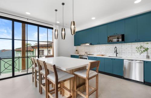 Las Catalinas Maison | Stunning 3-BD Beachside Home with Small Pool