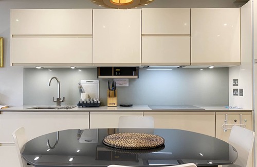 Vincent Square Maison | Stunning 3-Bed House in central london Westminster