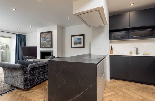 New Town Appartement | The York Place Residence