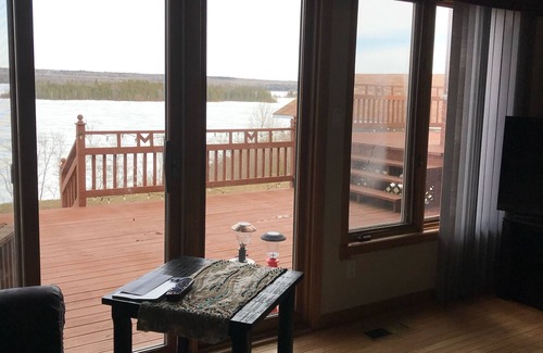 Manitoulin District Maison | Stunning 3 bedroom Lake House