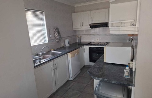 Scottburgh Appartement | Stunning 3 Bedroom Apartment in Scottburg.Sea View.Overlooking Golf Course