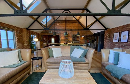 Coleshill Maison | Stunning 3BD Character House near Coleshill