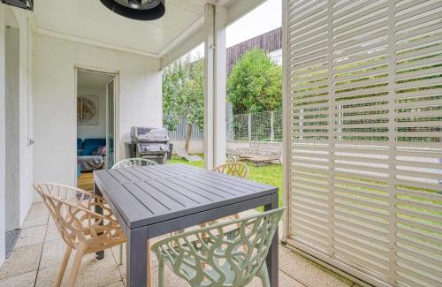 Issy-les-Moulineaux Appartement | Stunning 3Bedroom Apartment with Garden in Prestigious Area I Eiffel Tower Within 15 Minutes' Drive