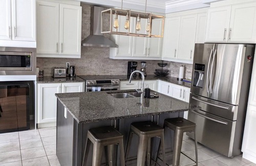 Georgetown Maison | Stunning 4-BDRM Home-Toronto Greater Area - Quiet Location