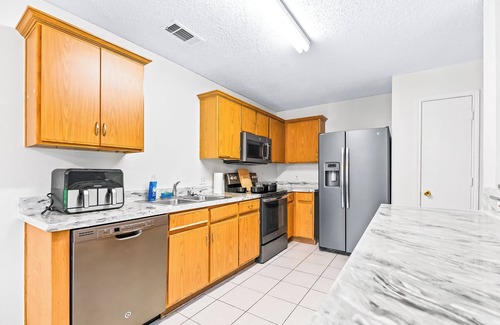 Buckner Terrace - Everglade Park Maison | stunning 4-bedroom house, only 10 minutes from downtown Dallas!