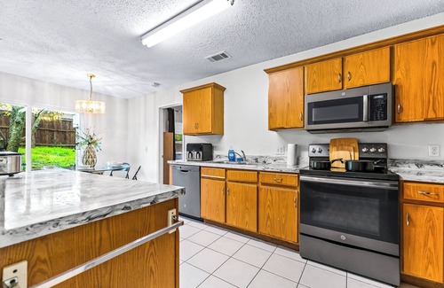 Buckner Terrace - Everglade Park Maison | stunning 4-bedroom house, only 10 minutes from downtown Dallas!