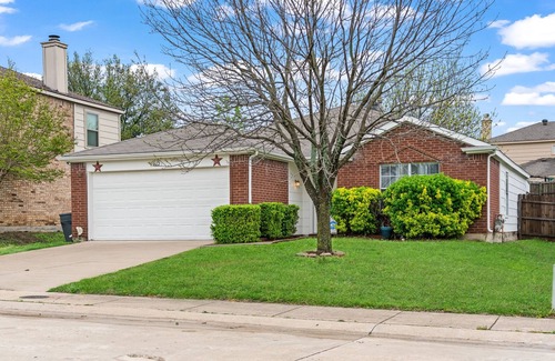 Buckner Terrace - Everglade Park Maison | stunning 4-bedroom house, only 10 minutes from downtown Dallas!