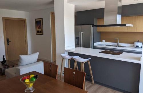 Cuenca Appartement | Stunning 5th floor condo w/scenic view near tran