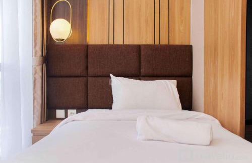 Bendungan Hilir Appartement | Stunning and Comfy 2BR + Study Room at Sudirman Suites Apartment By Travelio