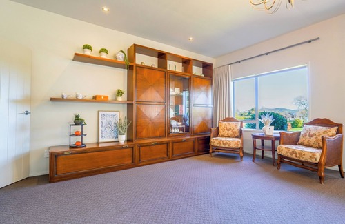 Tikitere Maison | Stunning and Spacious 5-Bedroom Home in Rotorua