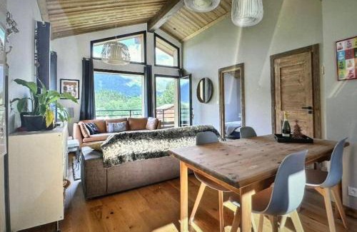 La Cote-d'Arbroz Appartement | Stunning apartment- mountain views near Morzine