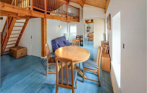 Usson-en-Forez Appartement | Stunning Apartment In Usson-En-Forez