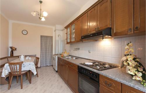Orihi Appartement | Stunning Apartment In Barban With Wifi