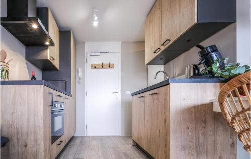 Bruinisse Appartement | Stunning Apartment In Bruinisse