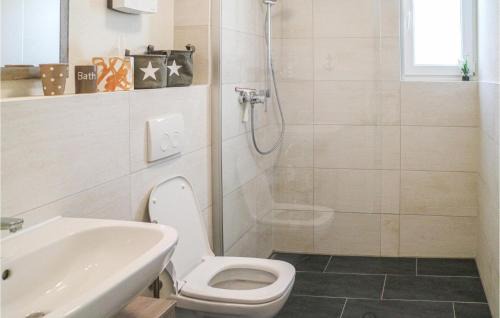 Gelbensande Appartement | Stunning Apartment In Graal Müritz