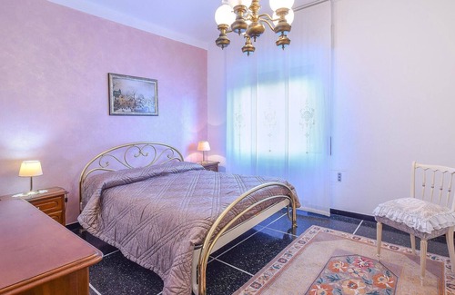 Genoa Appartement | Stunning Apartment in Genova With 2 Bedrooms and Wifi
