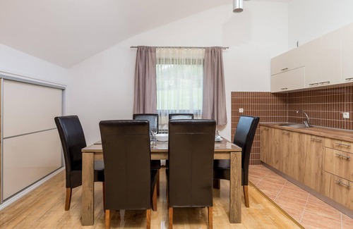 Vrbovsko Appartement | Stunning apartment in Vrbovsko