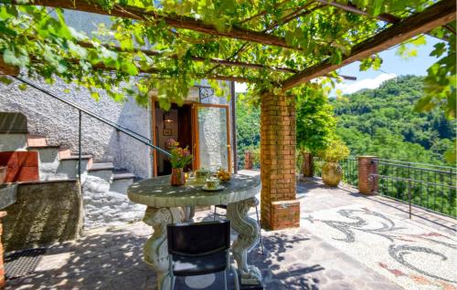 Mezzanego Appartement | Stunning Apartment In Mezzanego