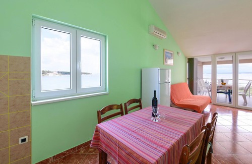 Ugljan Appartement | Superbe appartement à Ugljan avec WiFi